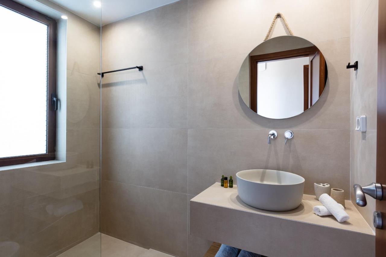 Villa Natura - With Private Heated Pool Tria Monastiria ภายนอก รูปภาพ